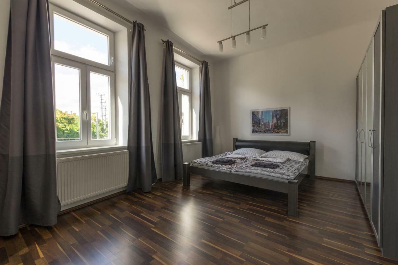 Spacious Apartment In Center With Terrace 비엔나 외부 사진